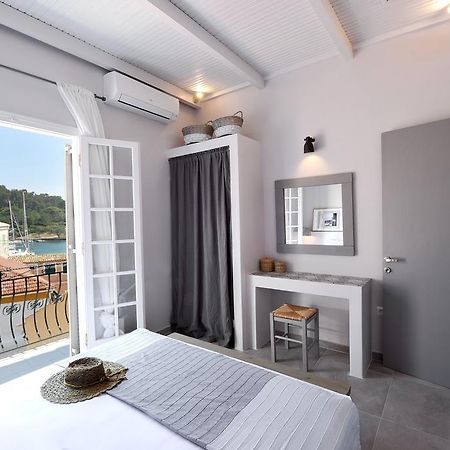 Alia Luxury Apartment Гайос Екстериор снимка