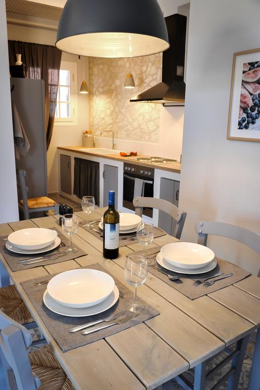 Alia Luxury Apartment Гайос Екстериор снимка